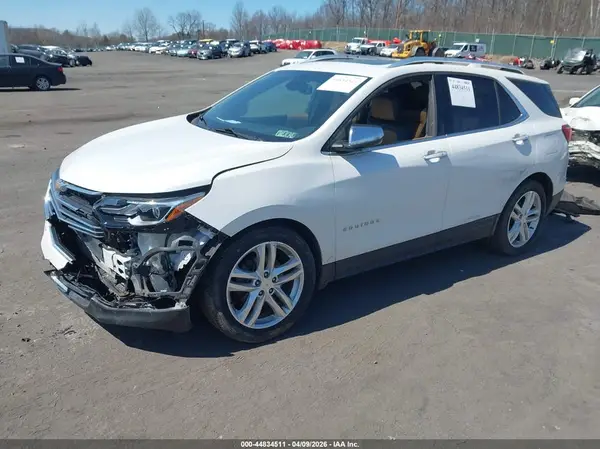 2GNAXWEX9J6161083 2018 CHEVROLET EQUINOX - Image 2