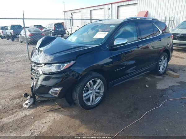 2GNAXWEX9J6170026 2018 CHEVROLET EQUINOX - Image 2