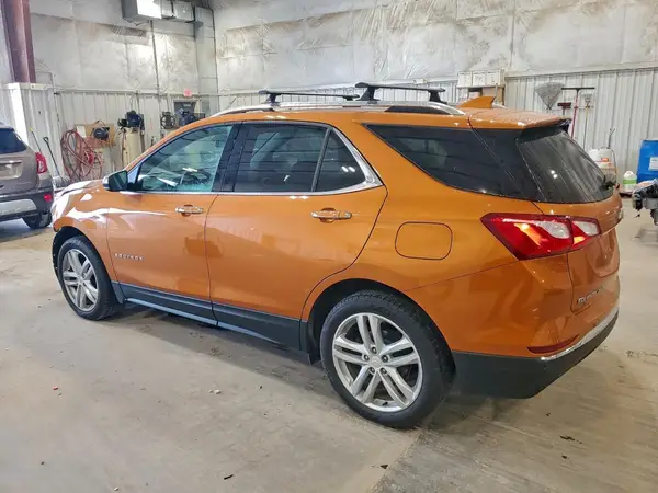 2GNAXWEX9J6199199 2018 CHEVROLET EQUINOX - Image 2