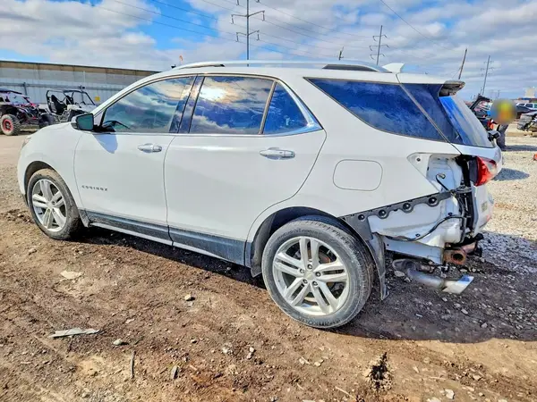 2GNAXWEX9J6250913 2018 CHEVROLET EQUINOX - Image 2