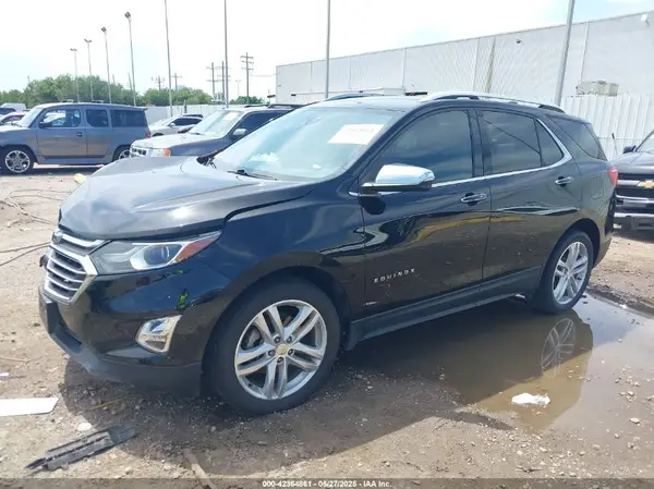 2GNAXWEX9J6321897 2018 CHEVROLET EQUINOX - Image 2