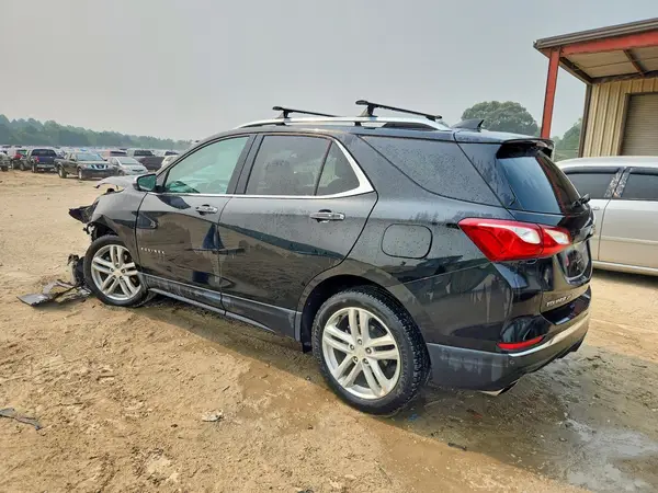 2GNAXWEXXJ6146723 2018 CHEVROLET EQUINOX - Image 2