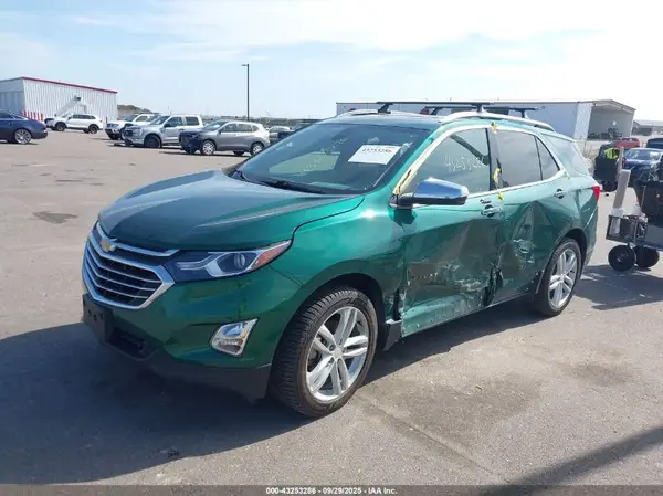 2GNAXWEXXJ6166485 2018 CHEVROLET EQUINOX - Image 2