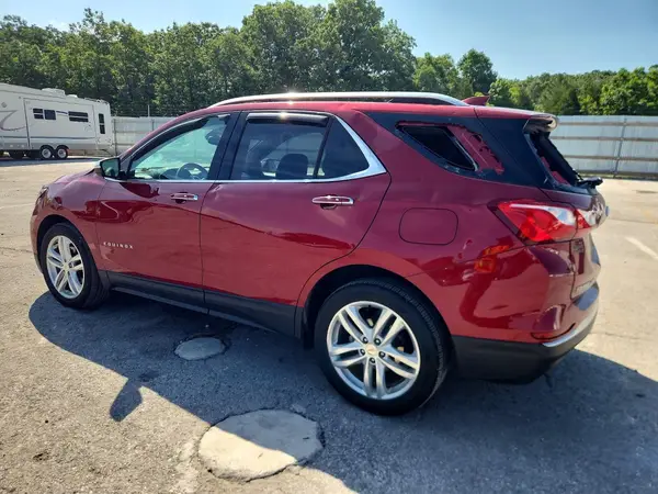 2GNAXWEXXJ6205768 2018 CHEVROLET EQUINOX - Image 2