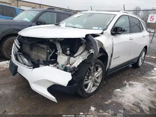 2GNAXWEXXJ6242660 2018 CHEVROLET EQUINOX - Image 2