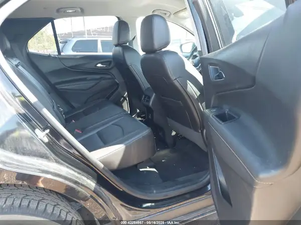 2GNAXXEV0K6172690 2019 CHEVROLET EQUINOX - Image 8