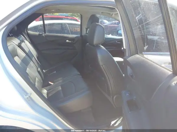 2GNAXXEV0K6268268 2019 CHEVROLET EQUINOX - Image 8