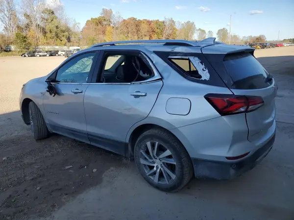 2GNAXXEV1N6126208 2022 CHEVROLET EQUINOX - Image 2
