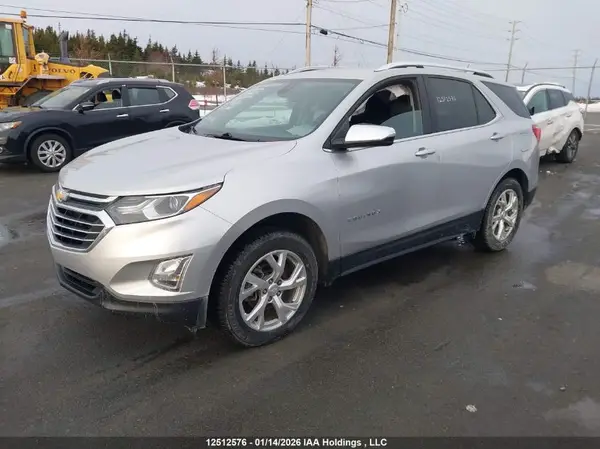 2GNAXXEV2L6100407 2020 CHEVROLET EQUINOX - Image 2