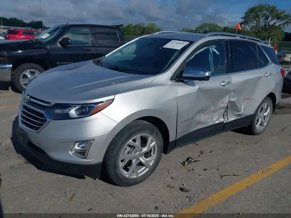 2GNAXXEV3K6223647 2019 CHEVROLET EQUINOX - Image 2