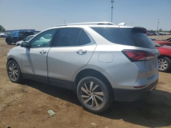 2GNAXXEV3N6121785 2022 CHEVROLET EQUINOX - Image 2