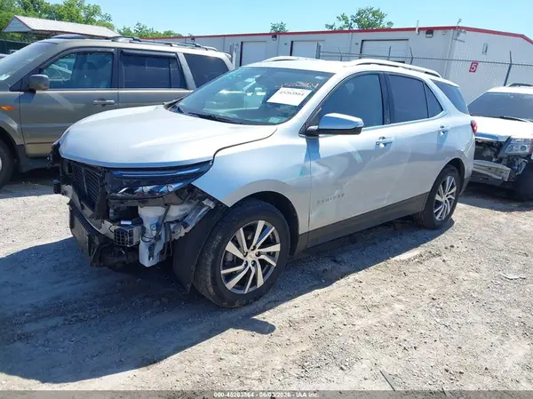 2GNAXXEV3N6127957 2022 CHEVROLET EQUINOX - Image 2