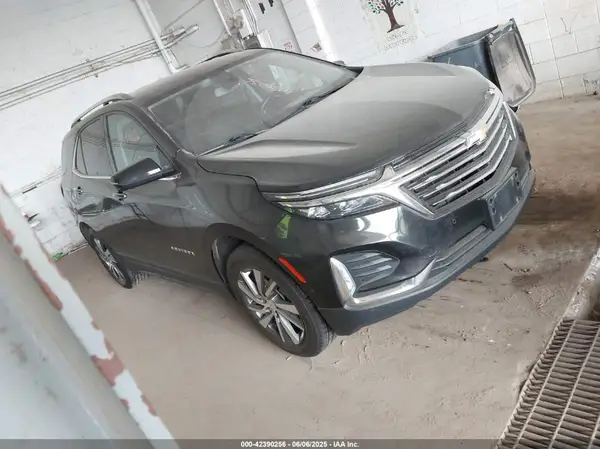 2GNAXXEV3N6143267 2022 CHEVROLET EQUINOX - Image 1