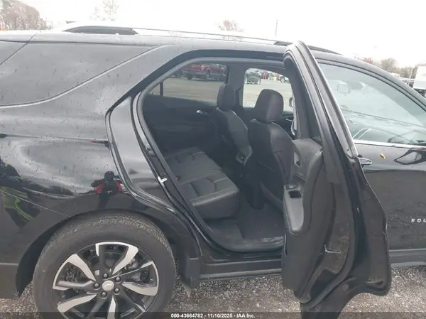 2GNAXXEV3N6156049 2022 CHEVROLET EQUINOX - Image 8