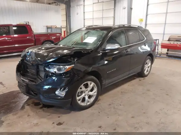 2GNAXXEV4K6303572 2019 CHEVROLET EQUINOX - Image 2