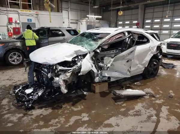 2GNAXXEV4M6163560 2021 CHEVROLET EQUINOX - Image 2