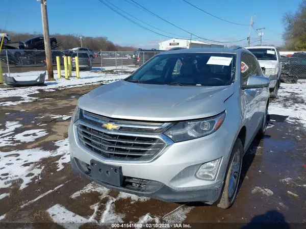 2GNAXXEV7L6162109 2020 CHEVROLET EQUINOX - Image 2