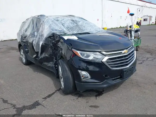 2GNAXXEV8L6198911 2020 CHEVROLET EQUINOX - Image 1