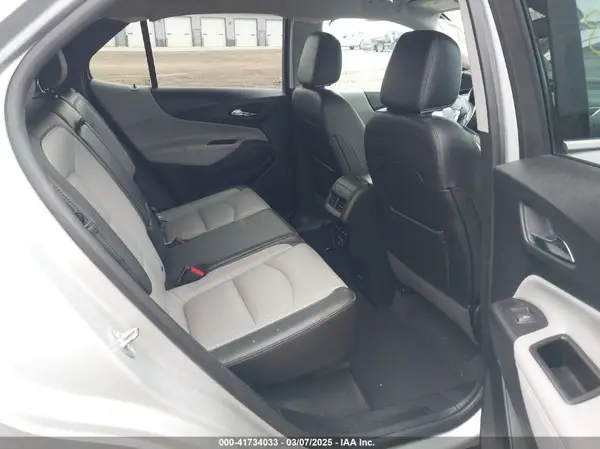 2GNAXXEV9K6276823 2019 CHEVROLET EQUINOX - Image 8