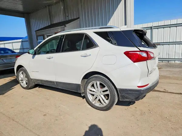 2GNAXYEX0K6173832 2019 CHEVROLET EQUINOX - Image 2