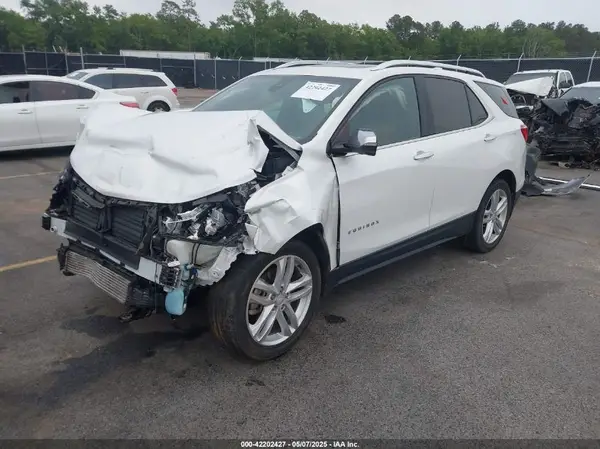 2GNAXYEX0K6192106 2019 CHEVROLET EQUINOX - Image 2