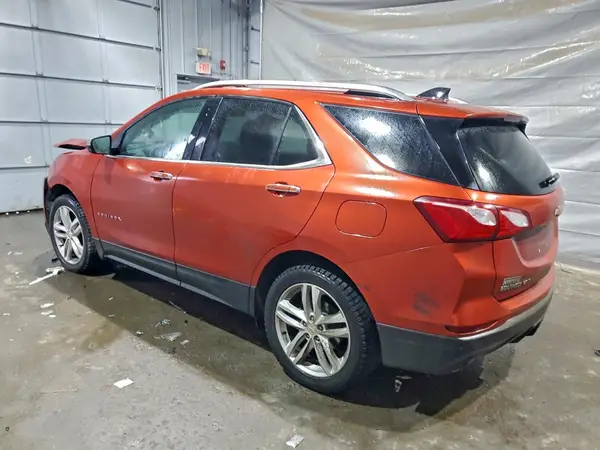 2GNAXYEX0L6209679 2020 CHEVROLET EQUINOX - Image 2