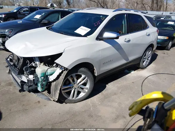 2GNAXYEX1K6286592 2019 CHEVROLET EQUINOX - Image 2