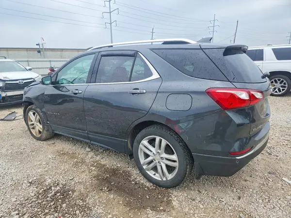 2GNAXYEX2K6174738 2019 CHEVROLET EQUINOX - Image 2