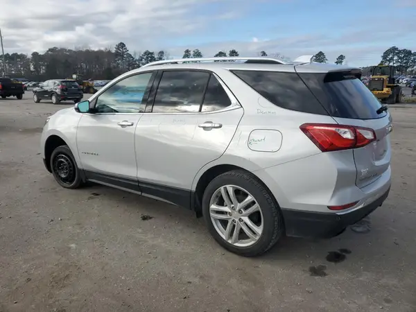 2GNAXYEX2K6234078 2019 CHEVROLET EQUINOX - Image 2