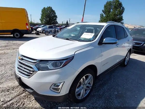 2GNAXYEX3K6169404 2019 CHEVROLET EQUINOX - Image 2