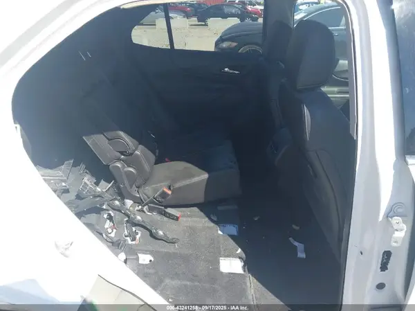 2GNAXYEX3K6169404 2019 CHEVROLET EQUINOX - Image 8