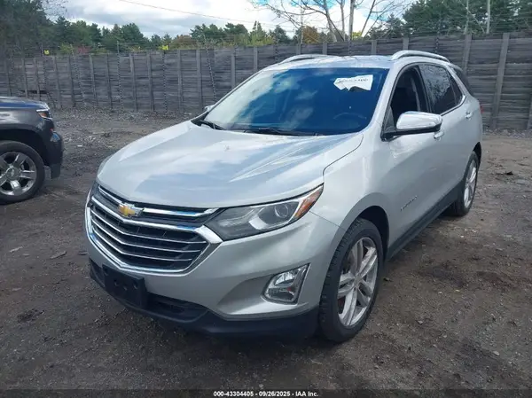 2GNAXYEX3K6263072 2019 CHEVROLET EQUINOX - Image 2