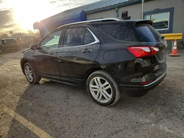 2GNAXYEX3L6223124 2020 CHEVROLET EQUINOX - Image 2