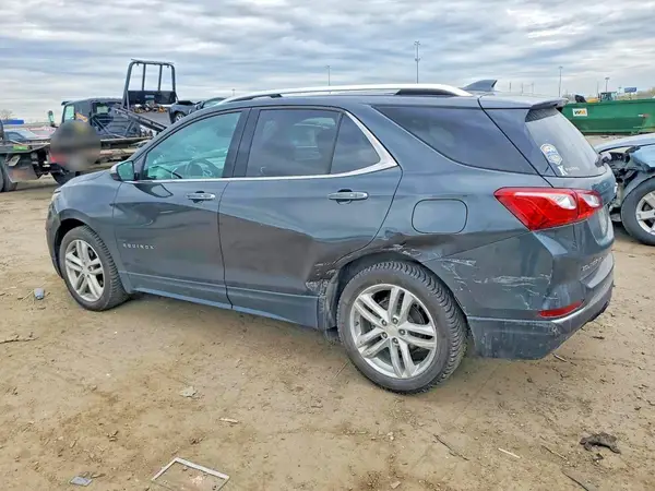2GNAXYEX4K6175437 2019 CHEVROLET EQUINOX - Image 2