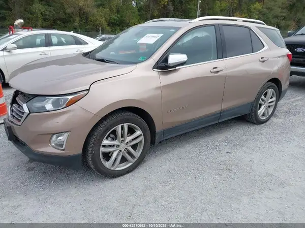2GNAXYEX4K6219128 2019 CHEVROLET EQUINOX - Image 2