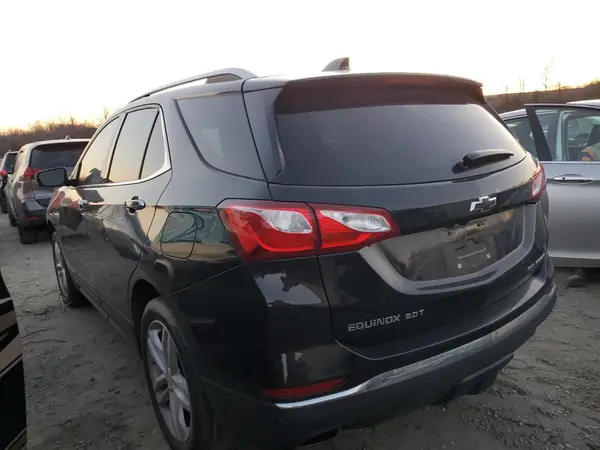 2GNAXYEX4K6267275 2019 CHEVROLET EQUINOX - Image 2