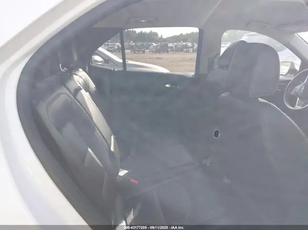 2GNAXYEX4K628111 2019 CHEVROLET EQUINOX - Image 8