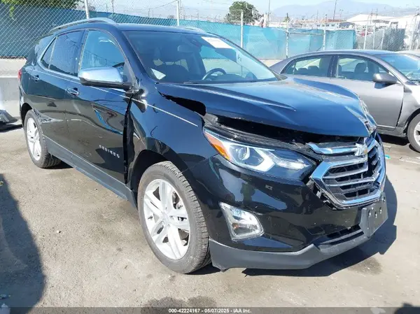 2GNAXYEX4L6156811 2020 CHEVROLET EQUINOX - Image 1