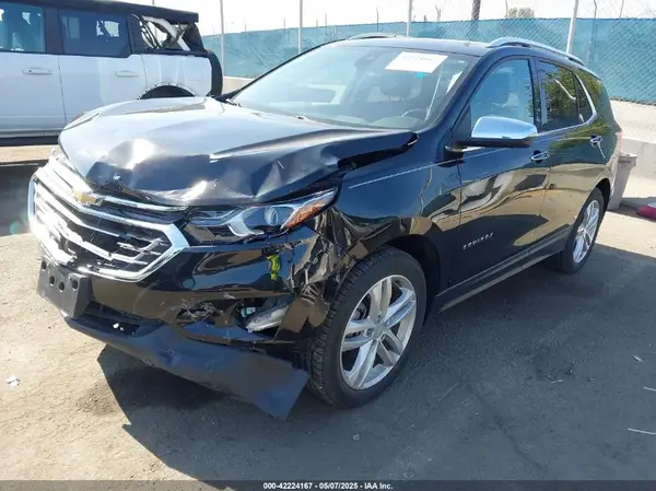 2GNAXYEX4L6156811 2020 CHEVROLET EQUINOX - Image 2
