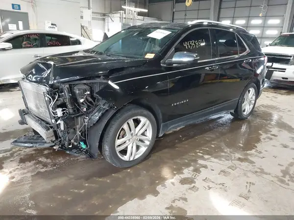 2GNAXYEX5K6108555 2019 CHEVROLET EQUINOX - Image 2