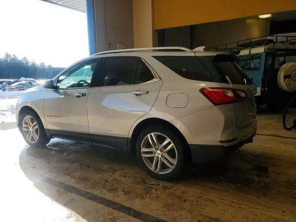 2GNAXYEX5K6260268 2019 CHEVROLET EQUINOX - Image 2