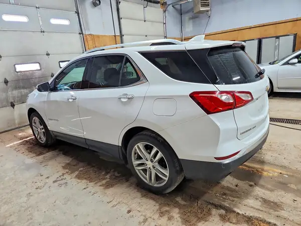 2GNAXYEX7K6155053 2019 CHEVROLET EQUINOX - Image 2