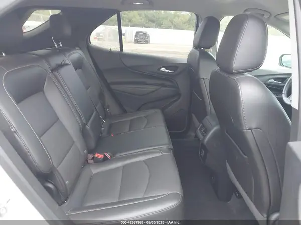 2GNAXYEX7K6270400 2019 CHEVROLET EQUINOX - Image 8
