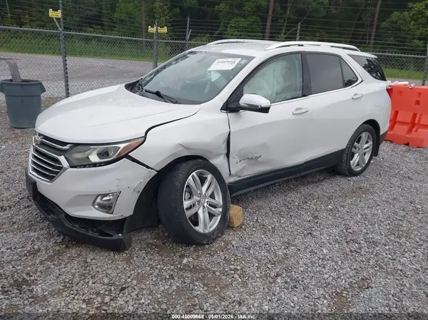 2GNAXYEX7K6288203 2019 CHEVROLET EQUINOX - Image 2