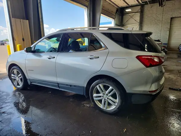 2GNAXYEX8K6259504 2019 CHEVROLET EQUINOX - Image 2