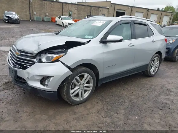 2GNAXYEX8K6261608 2019 CHEVROLET EQUINOX - Image 2