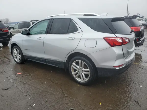 2GNAXYEX9K6241657 2019 CHEVROLET EQUINOX - Image 2