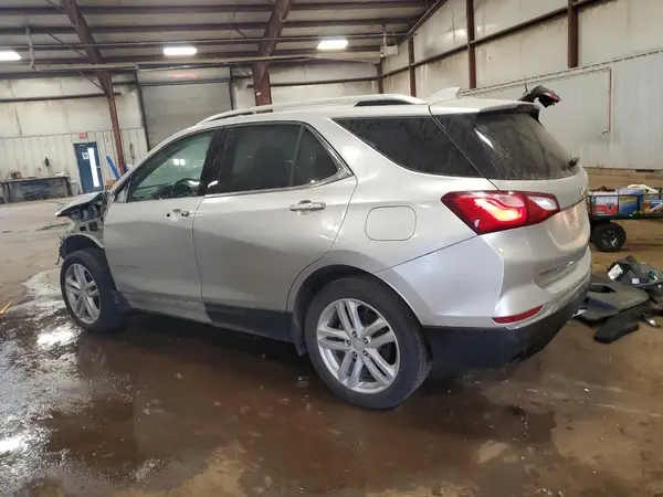 2GNAXYEX9K6290678 2019 CHEVROLET EQUINOX - Image 2