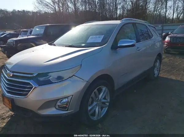 2GNAXYEXXK6301977 2019 CHEVROLET EQUINOX - Image 2