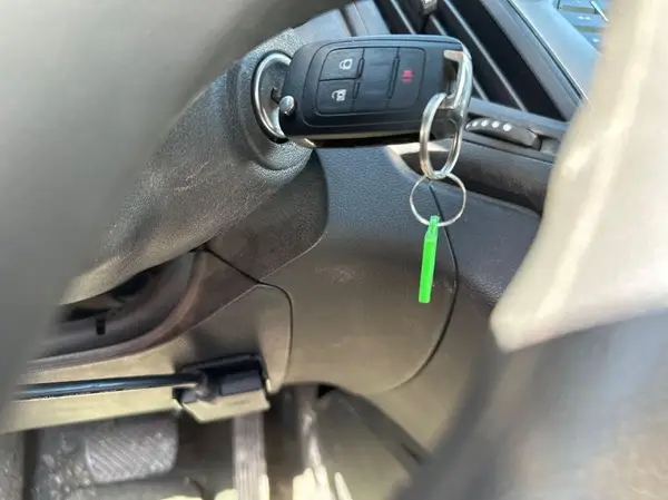 2GNFLEEK0H6203165 2017 CHEVROLET EQUINOX - Image 2